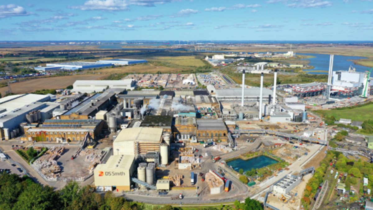 DS Smith and Reigate & Banstead Borough Council extend recycling