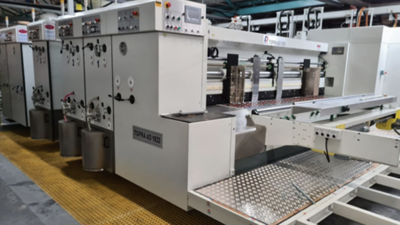 Dong Fang for Boxes & Packaging Birmingham