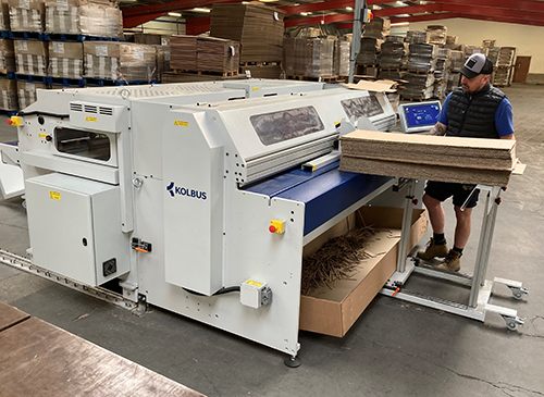 Autobox AB300 is a hit at Cumberland Packaging –