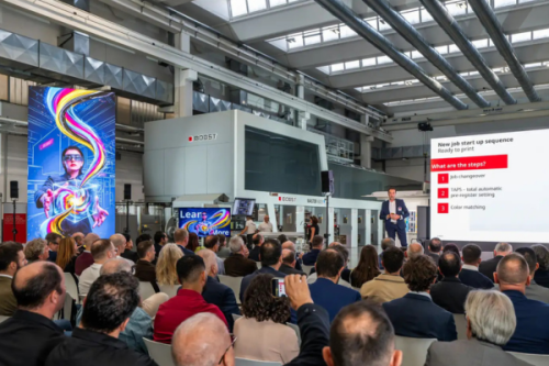 Davide Rossello introduces the new-look BOBST MASTER 6003 gravure printing platform