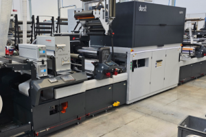 Durst digital engine in a hybrid label printing configuration